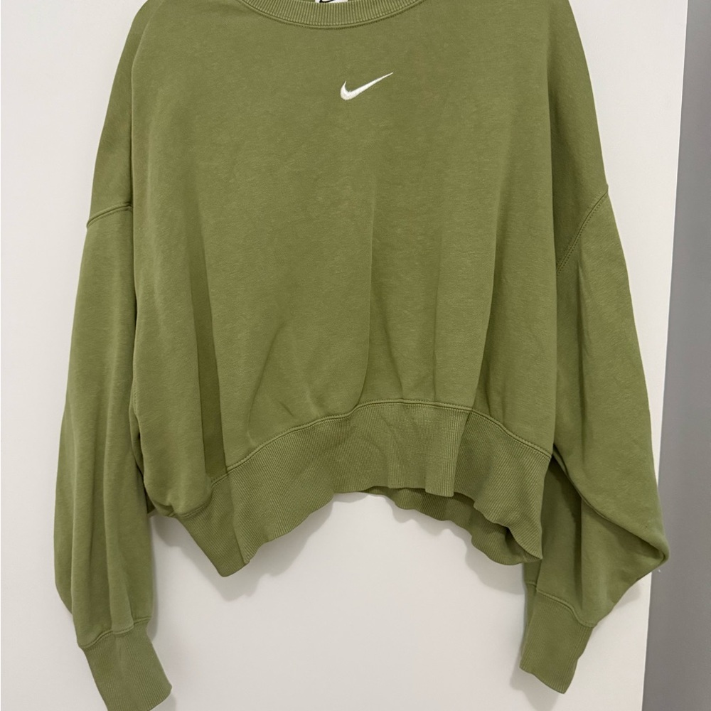 Nike Women's Sage Green Cropped Sweatshirt